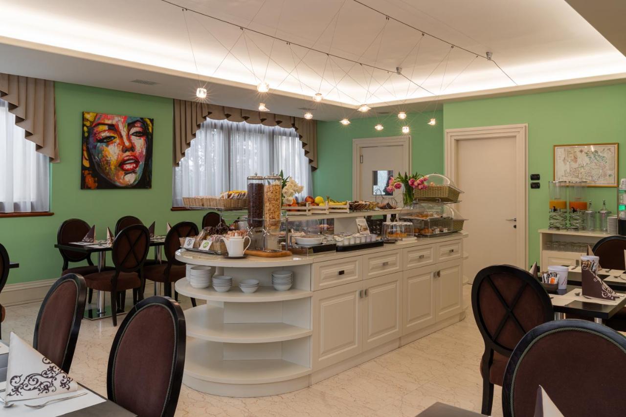 Soave Roxy Apartments Bagian luar foto