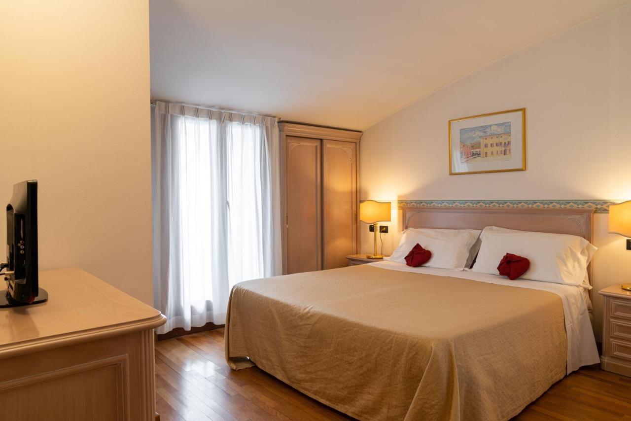 Soave Roxy Apartments Bagian luar foto