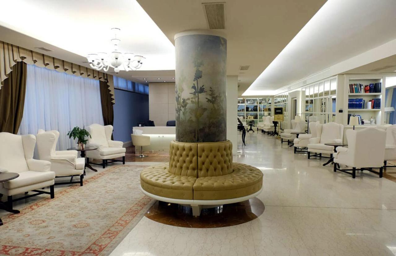Soave Roxy Apartments Bagian luar foto