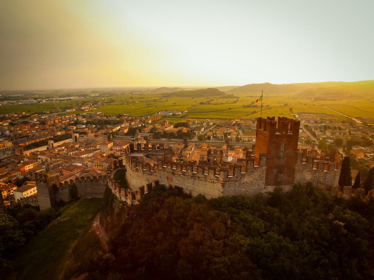 Soave Roxy Apartments Bagian luar foto